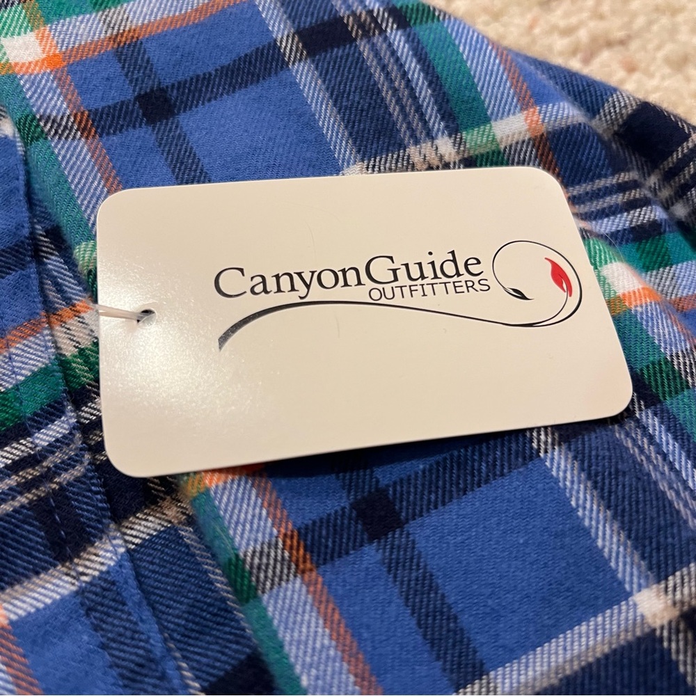 NEW Women’s Flannel Shirt (Medium) - Picture 7 of 13